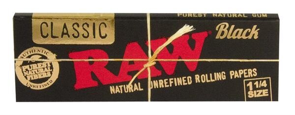 RAW BLACK 1¼ Paper