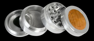 Scorpio Grinder groß Eibe