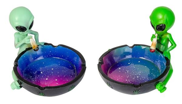 Aschenbecher "ALIEN MIT JOINT"