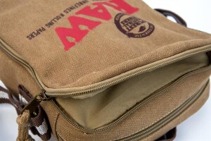RAW Schultertasche ca 21x24x6cm, braun