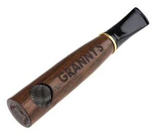 Grannys Weed Holzpfeife Nussbaum für 9mm Filter, ca.12cm